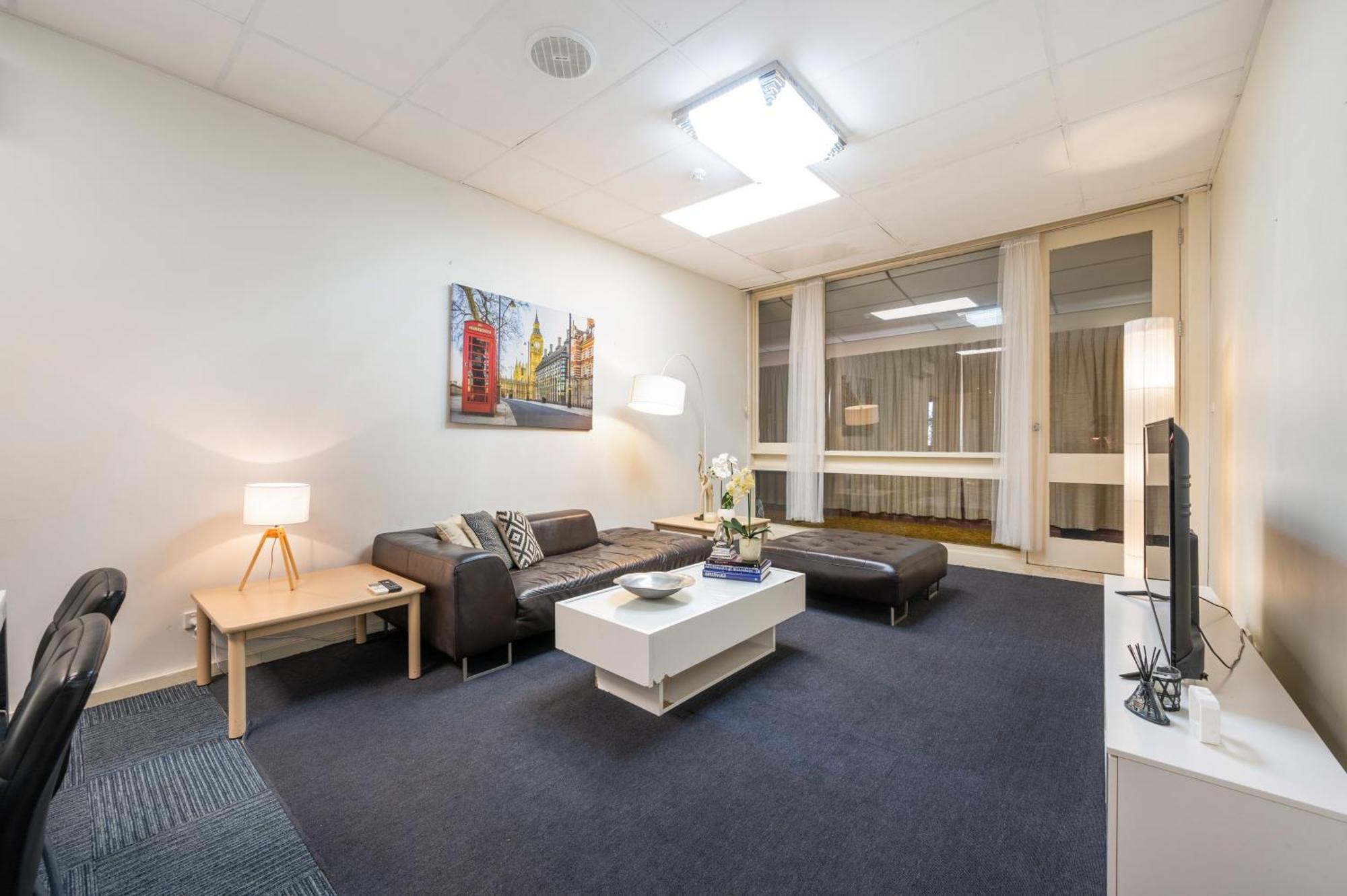 Adelaide Granada Motor Inn Екстер'єр фото