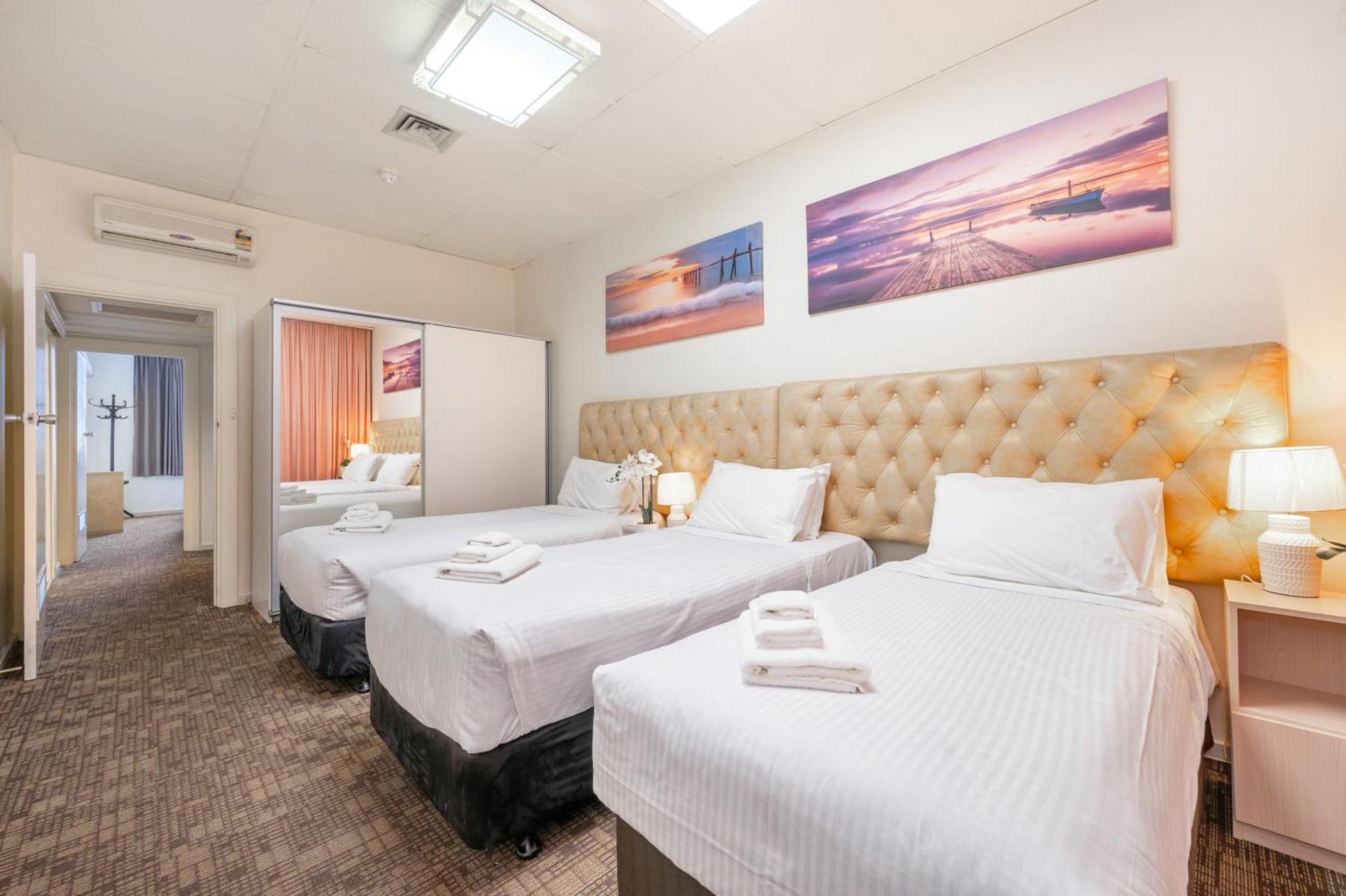 Adelaide Granada Motor Inn Екстер'єр фото