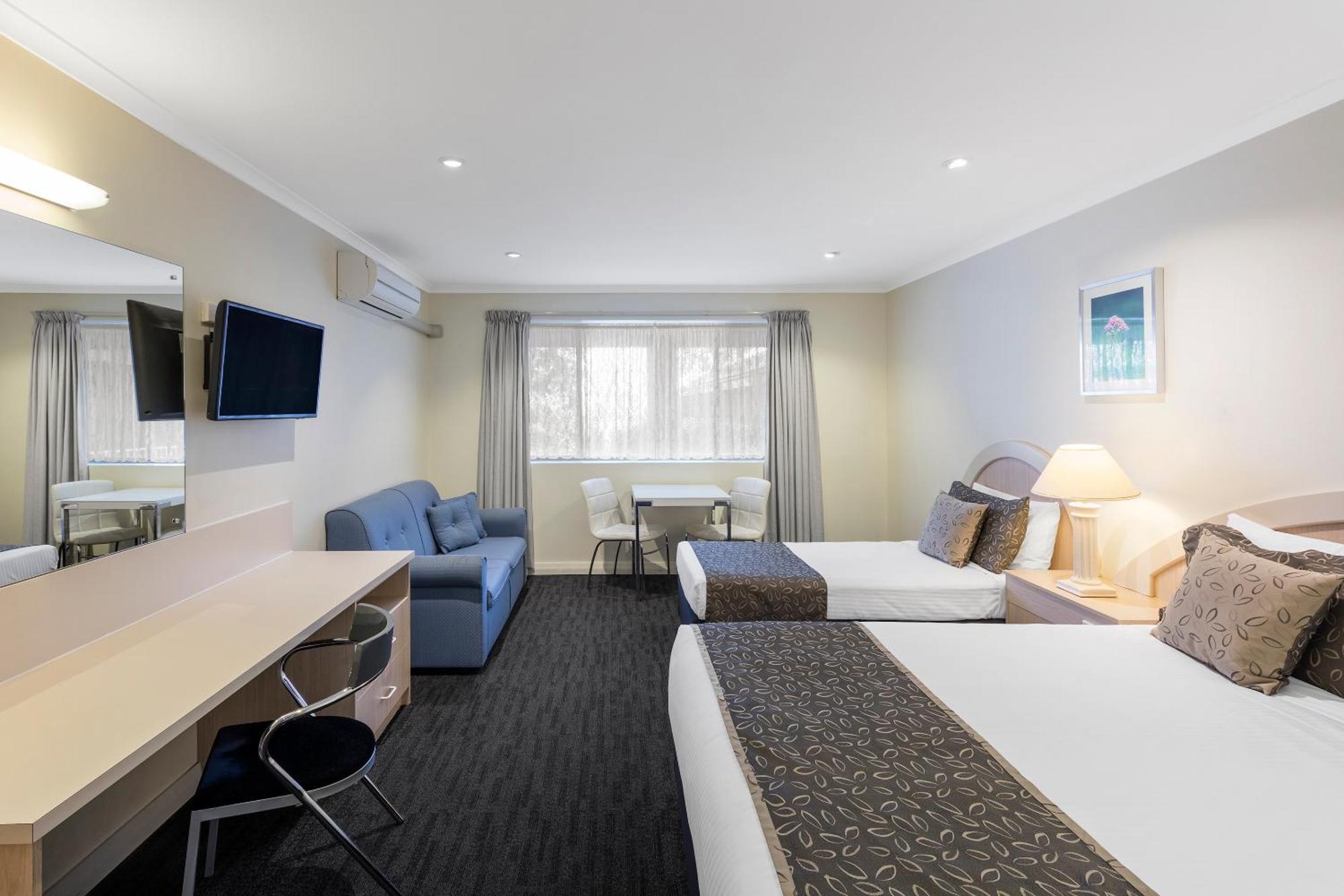Adelaide Granada Motor Inn Екстер'єр фото