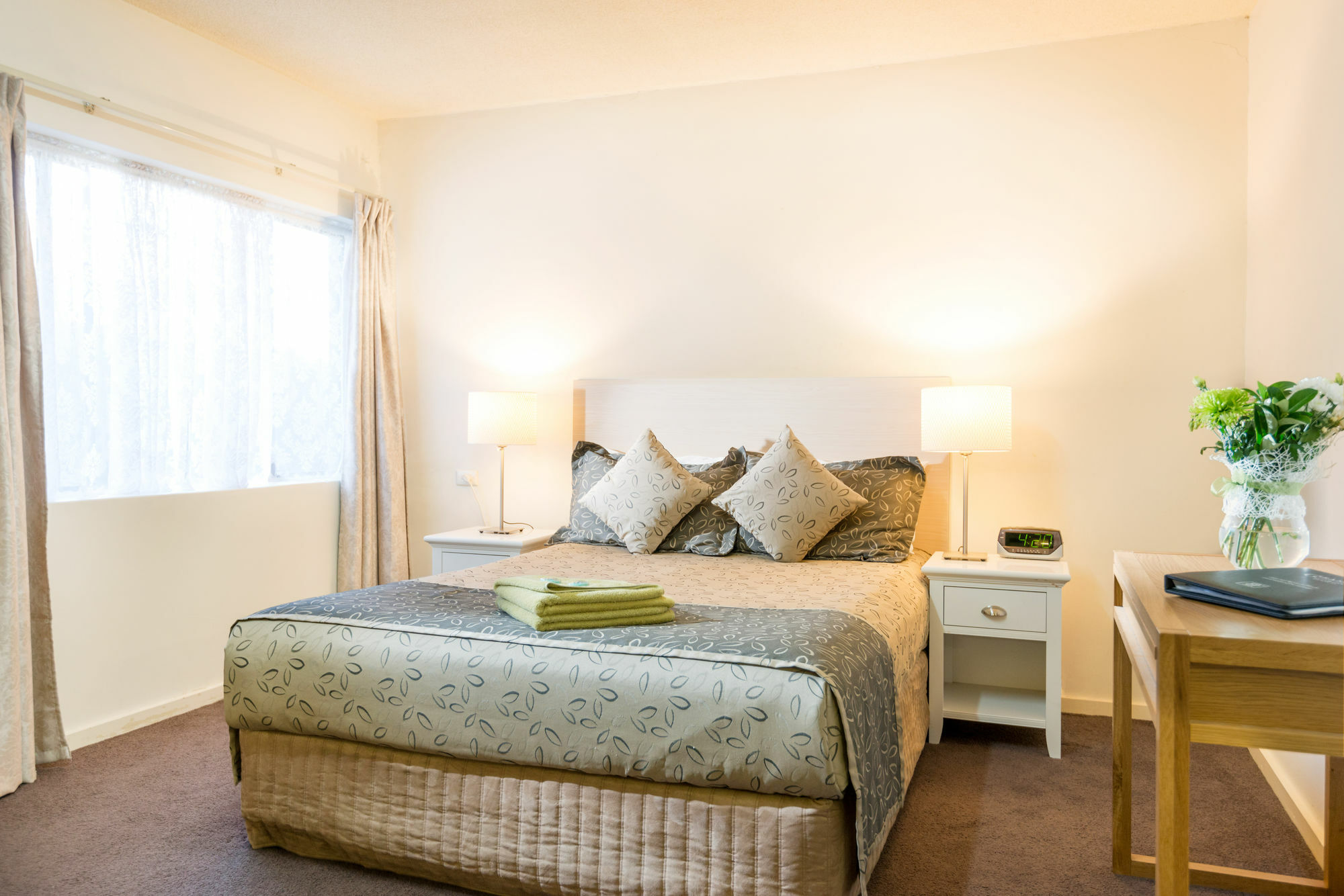 Adelaide Granada Motor Inn Екстер'єр фото