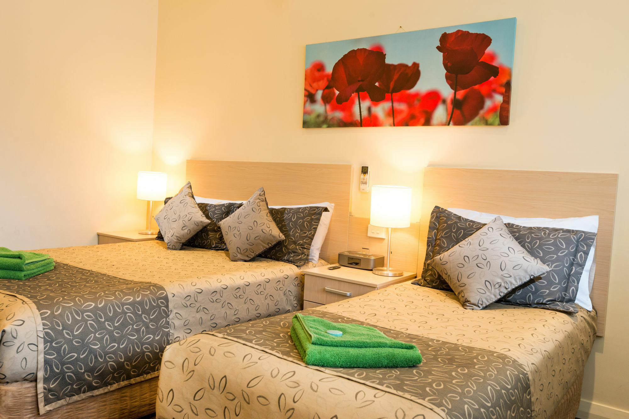 Adelaide Granada Motor Inn Екстер'єр фото