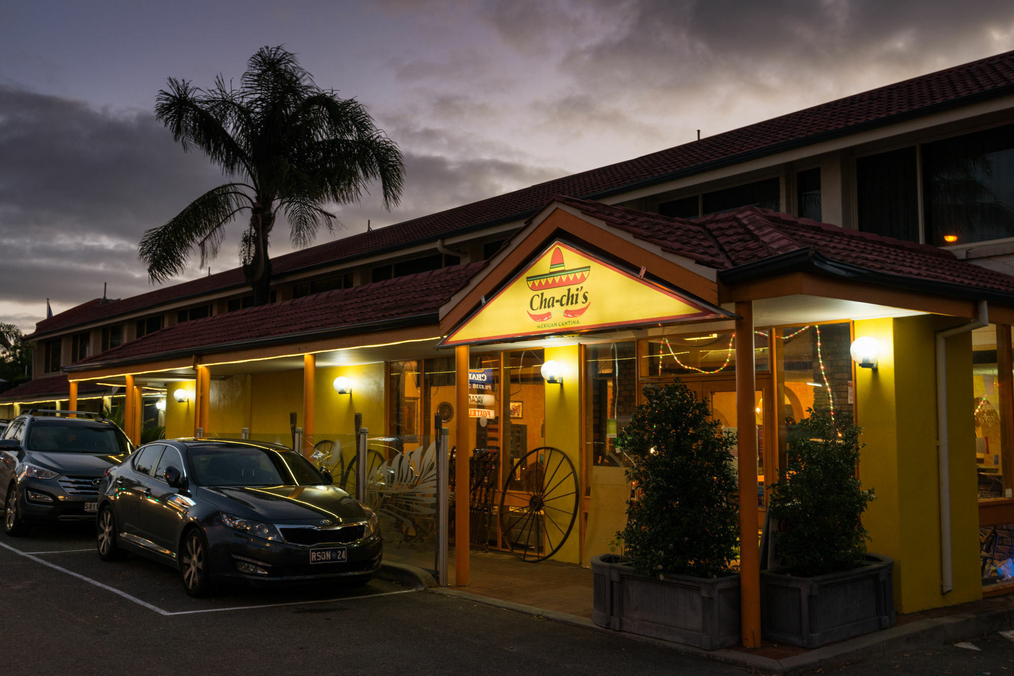 Adelaide Granada Motor Inn Екстер'єр фото
